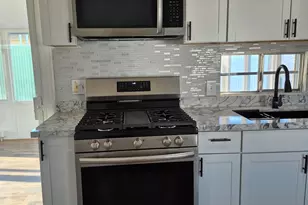 7300 N 51st Ave, Glendale, AZ 85301 - Photo 21