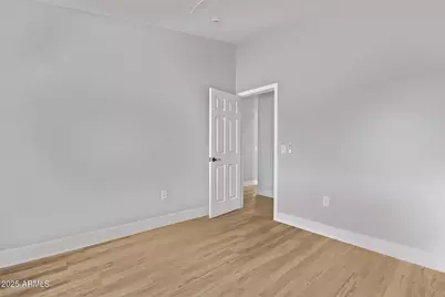 1645 S 29th Avenue, Phoenix, AZ 85009 - Photo 29