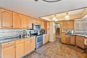 4332 W Monte Cristo Ave W, Glendale, AZ 85306 - Photo 9