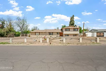 4332 W Monte Cristo Avenue W, Glendale, AZ 85306 - Photo 3