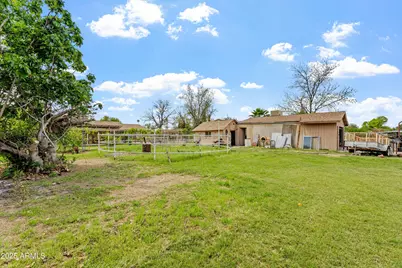4332 W Monte Cristo Avenue W, Glendale, AZ 85306 - Photo 37