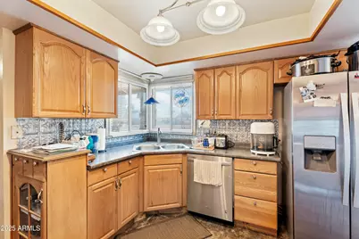 4332 W Monte Cristo Avenue W, Glendale, AZ 85306 - Photo 11