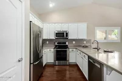 23063 W Loma Linda Boulevard, Buckeye, AZ 85326 - Photo 11