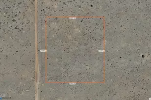 55307 N Caballero Rd, Seligman, AZ 86337 - Photo 1