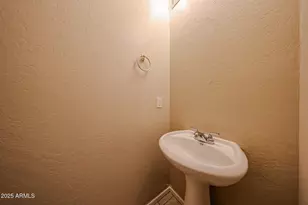 3454 E Sparrow Pl, Chandler, AZ 85286 - Photo 7