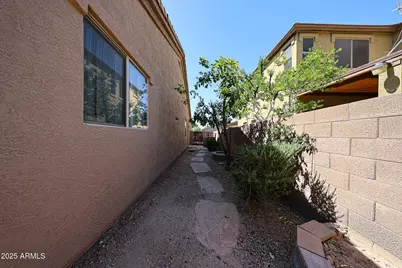 3454 E Sparrow Place, Chandler, AZ 85286 - Photo 43