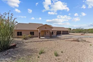 2905 N Silver Spur Dr, Wickenburg, AZ 85390 - Photo 1