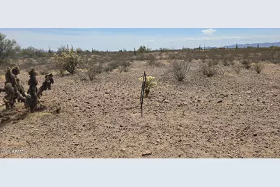 328Xx W Carefree Highway #-, Wickenburg, AZ 85390 - Photo 9