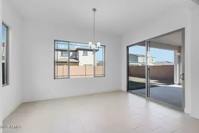 7670 W Crabapple Drive, Peoria, AZ 85383 - Photo 15