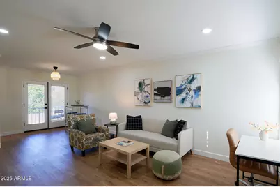 1302 E Maryland, Phoenix, AZ 85014 - Photo 1