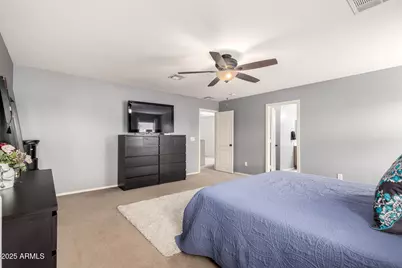 11737 W Robin Drive, Sun City, AZ 85373 - Photo 15