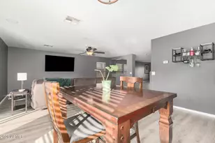 11737 W Robin Dr, Sun City, AZ 85373 - Photo 5