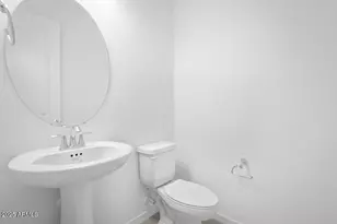 8825 W Vermont Ave, Glendale, AZ 85305 - Photo 19