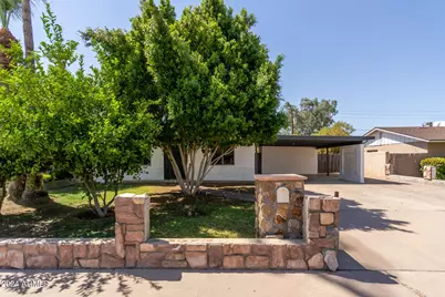 15220 N 24th Place, Phoenix, AZ 85032 - Photo 1