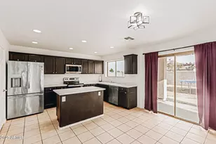 559 W Viola, Casa Grande, AZ 85122 - Photo 5