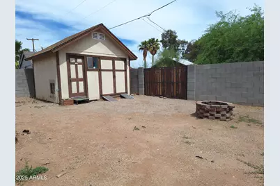 163 Peretz Circle, Morristown, AZ 85342 - Photo 27