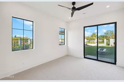 915 W Ardmore Road #11, Phoenix, AZ 85041 - Photo 9