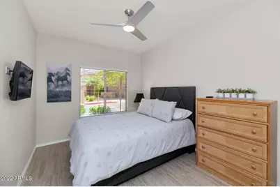 1411 E Orangewood Avenue #107, Phoenix, AZ 85020 - Photo 17