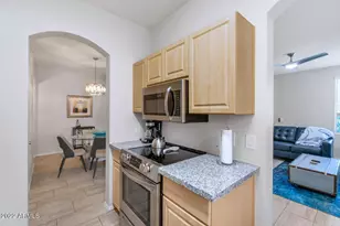 1411 E Orangewood Ave, Phoenix, AZ 85020 - Photo 11