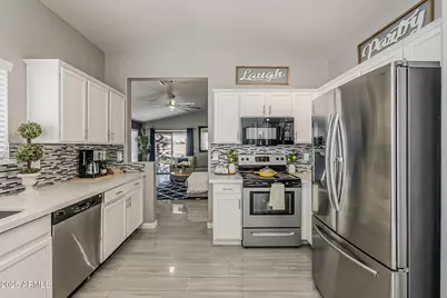 9340 W Ironwood Drive, Peoria, AZ 85345 - Photo 15