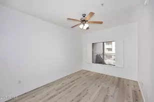 5350 E Deer Valley Dr, Phoenix, AZ 85054 - Photo 27