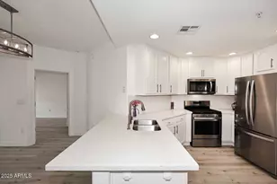 5350 E Deer Valley Dr, Phoenix, AZ 85054 - Photo 17