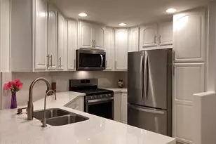 5350 E Deer Valley Dr, Phoenix, AZ 85054 - Photo 19