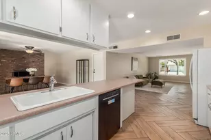 8129 N 17th Dr, Phoenix, AZ 85021 - Photo 23