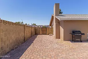 8129 N 17th Dr, Phoenix, AZ 85021 - Photo 33