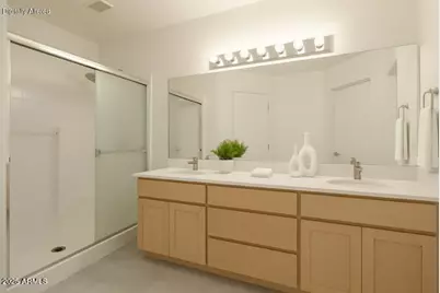 10344 W Burnett Road, Peoria, AZ 85382 - Photo 11