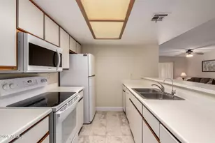 1021 S Greenfield Rd, Mesa, AZ 85206 - Photo 13