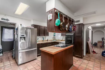 731 W Coolidge Avenue, Coolidge, AZ 85128 - Photo 9