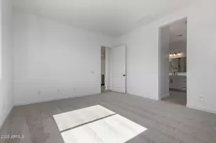 24054 N 171st Dr, Surprise, AZ 85387 - Photo 13