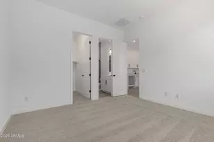 24054 N 171st Dr, Surprise, AZ 85387 - Photo 17