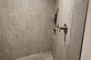 8 Biltmore Estate, Phoenix, AZ 85016 - Photo 15