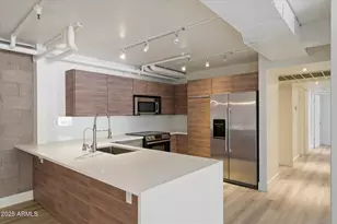 7840 E Camelback Rd, Scottsdale, AZ 85251 - Photo 15