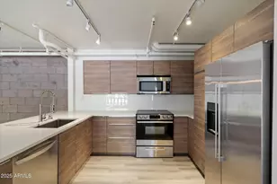 7840 E Camelback Rd, Scottsdale, AZ 85251 - Photo 9