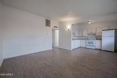 2115 W Devonshire Avenue #2, Phoenix, AZ 85015 - Photo 3