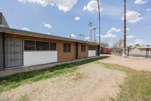 2139 W Devonshire Ave, Phoenix, AZ 85015 - Photo 1