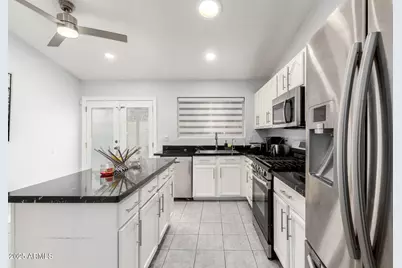 9167 N 73rd Lane, Peoria, AZ 85345 - Photo 11