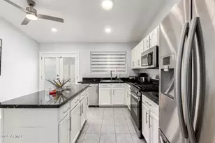 9167 N 73rd Ln, Peoria, AZ 85345 - Photo 11