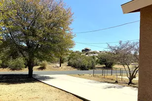 22870 S Lakewood Ct, Yarnell, AZ 85362 - Photo 3