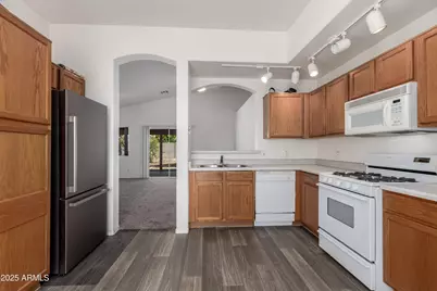 16112 W Buchanan Street, Goodyear, AZ 85338 - Photo 7