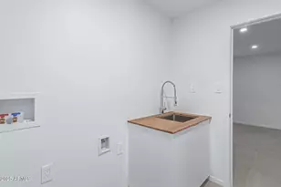 2325 N 64th St, Scottsdale, AZ 85257 - Photo 45