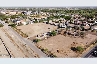 9512 S 35th Avenue #-, Laveen, AZ 85339 - Photo 15