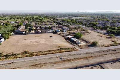 9512 S 35th Avenue #-, Laveen, AZ 85339 - Photo 19