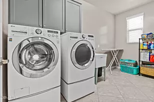 21978 N 100th Ave, Peoria, AZ 85383 - Photo 29