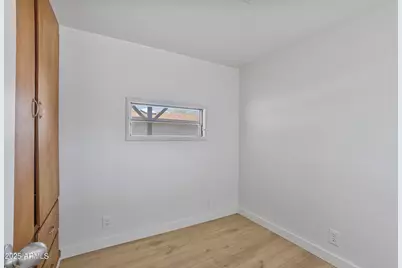 32455 S Lisa Drive, Black Canyon City, AZ 85324 - Photo 9