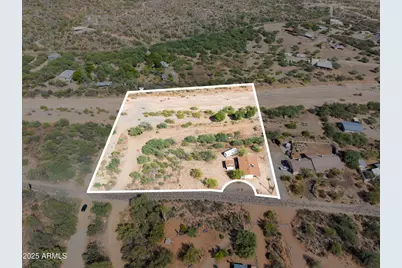 32455 S Lisa Drive, Black Canyon City, AZ 85324 - Photo 15