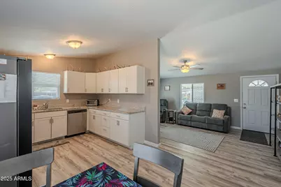 10951 N 91st Avenue #32, Peoria, AZ 85345 - Photo 5